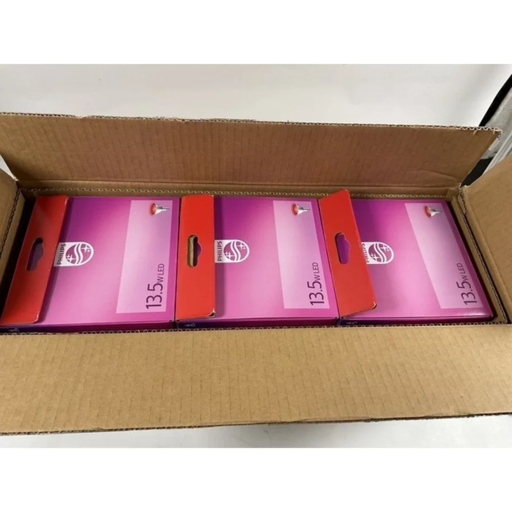 Philips 13.5W Red PAR 38 Outdoor Party LED Flood Light Celebration Bulb Lot Of 3